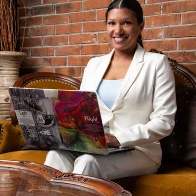 Noelia Rodriguez King - Founder of PNW Matchmaking
