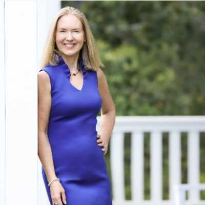 Shannon Lundgren - Founder of Shannon's Circle Matchmaking